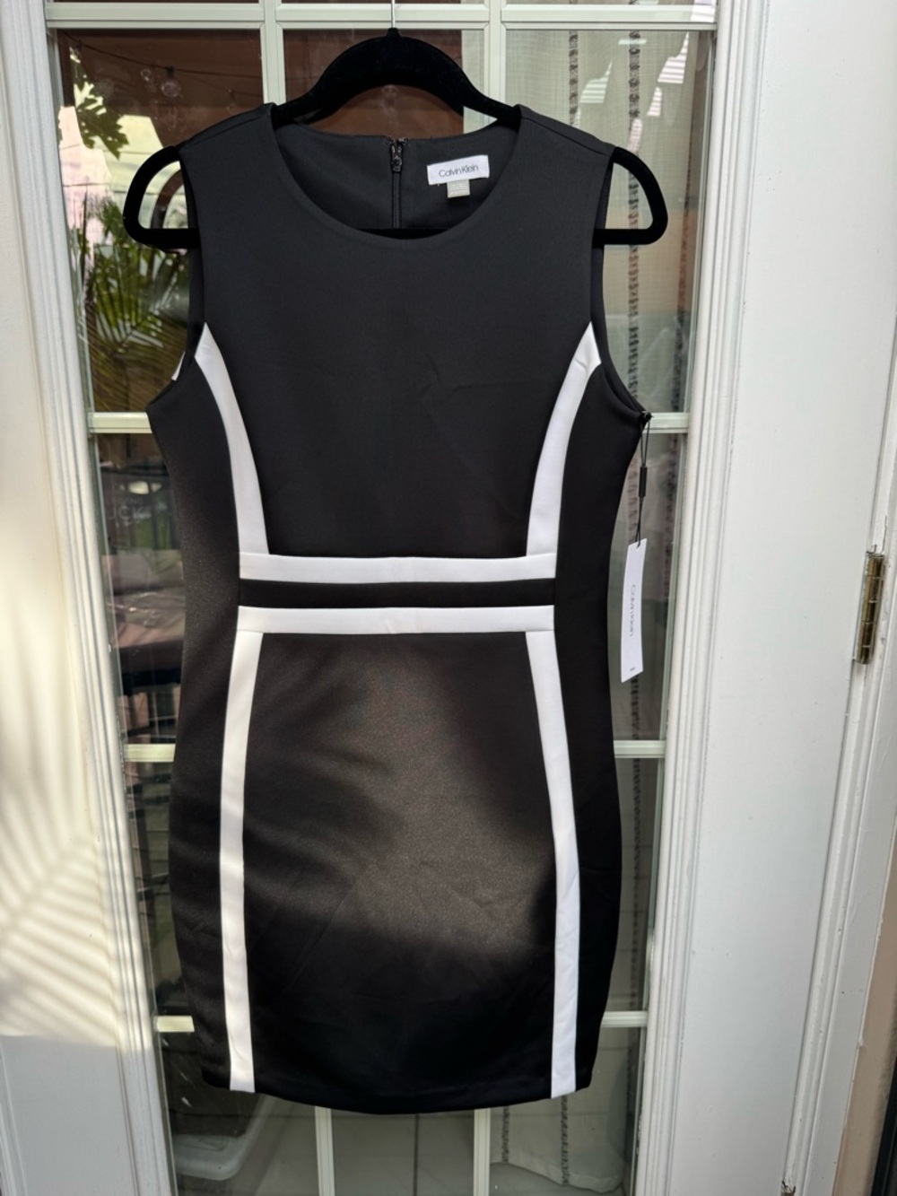 X😻Calvin Klein Black Scuba Dress with White Contrast Trim